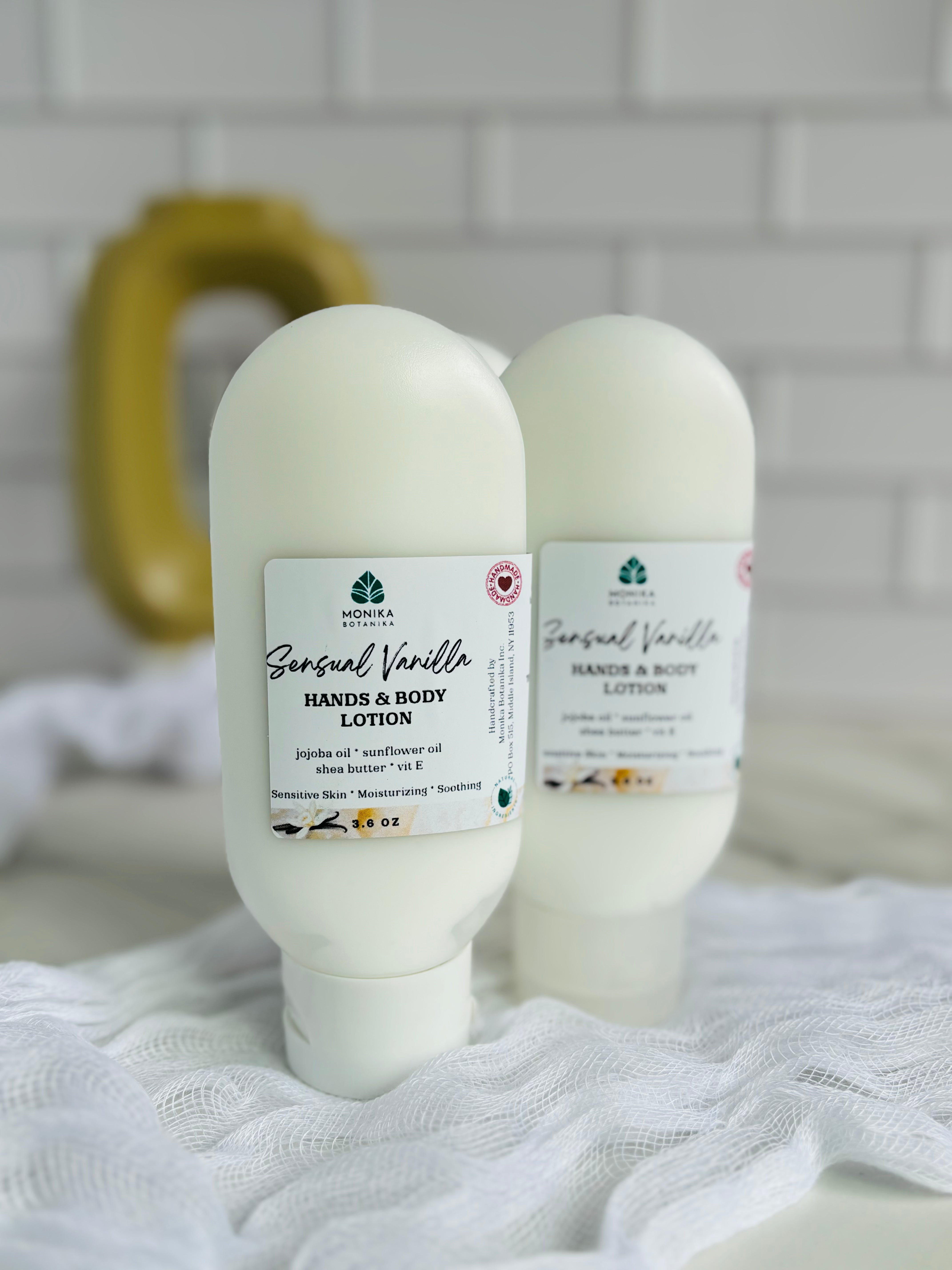 Moisturizing Hand & Body Lotion with Sunflower & Jojoba