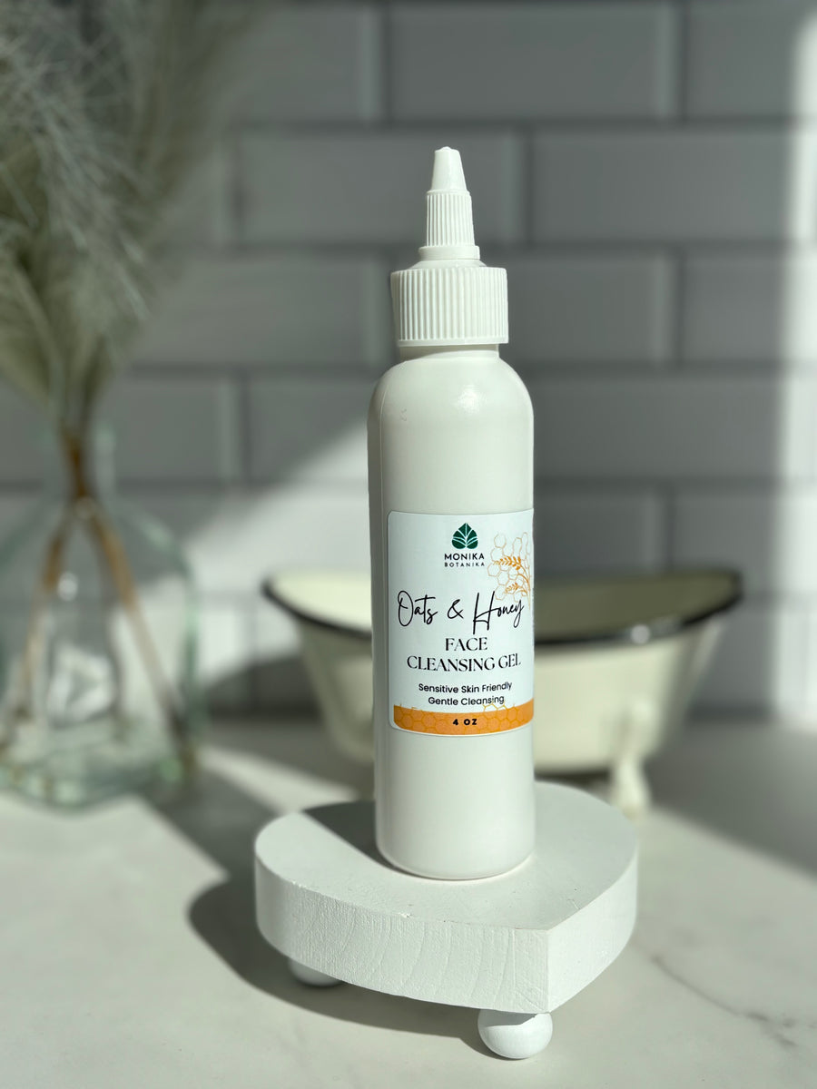Oats & Honey Soothing Face Cleansing Gel