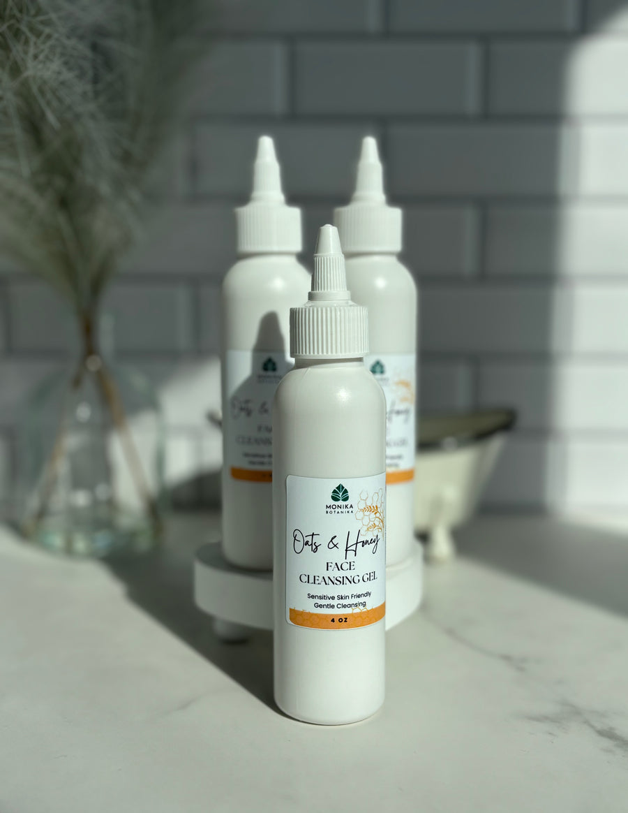 Oats & Honey Soothing Face Cleansing Gel