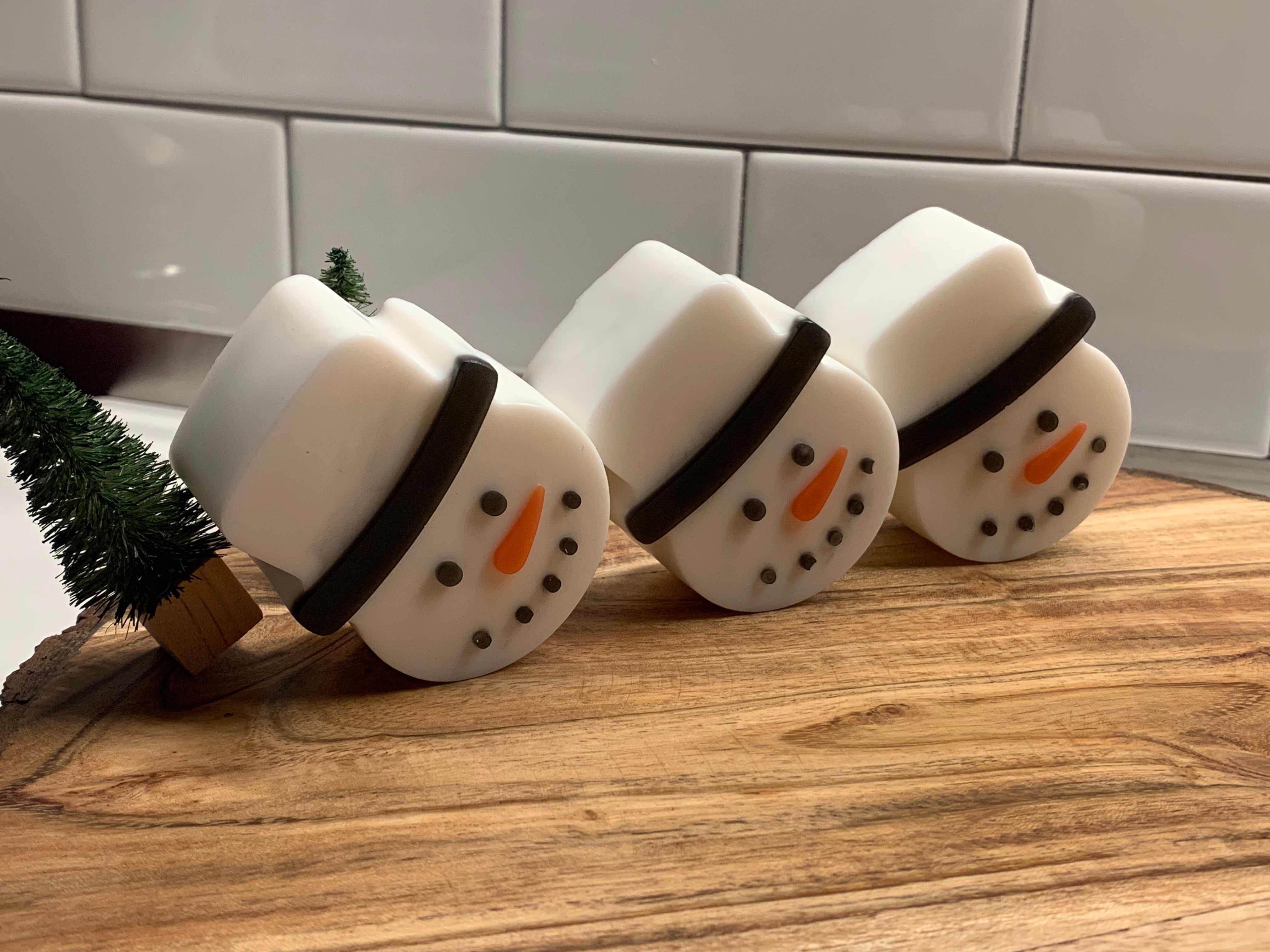 Snowman glycerin goat milk soap bar